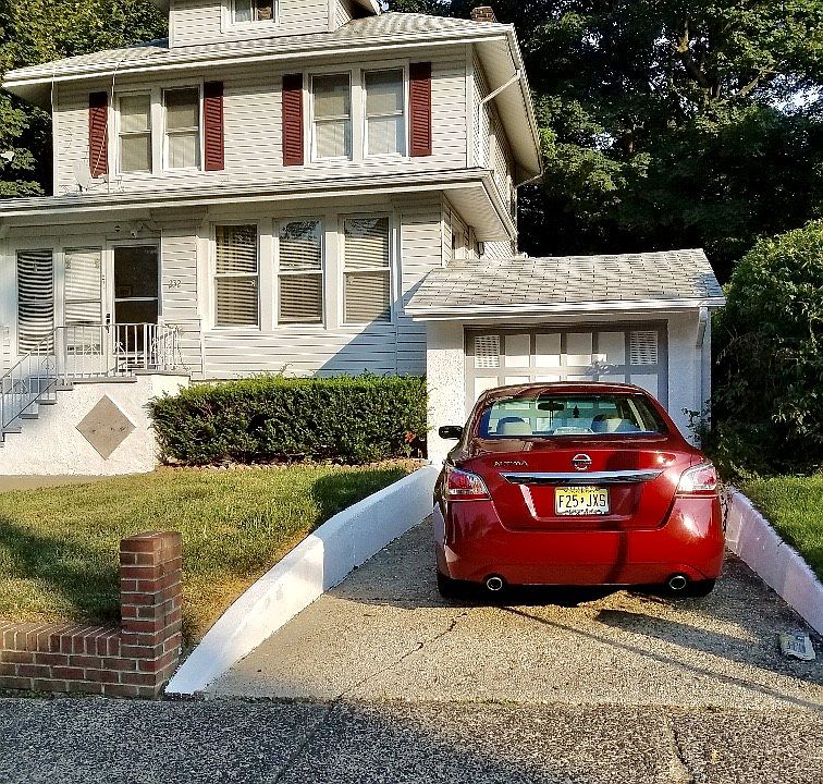 2nd image of 232 Herman St