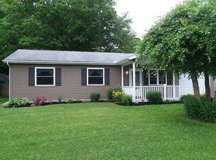 1084 Elberon Ave, Salem, OH 44460