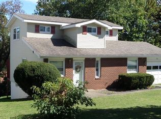 532 S Surry Rd, East Liverpool, OH 43920