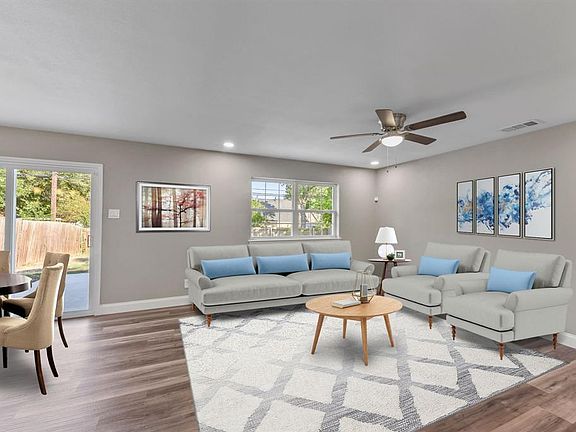 3rd image of 2832 Live Oak Dr