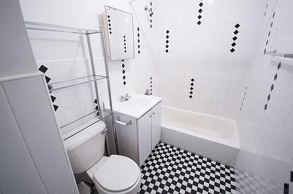 Rented by Level Group | media 21