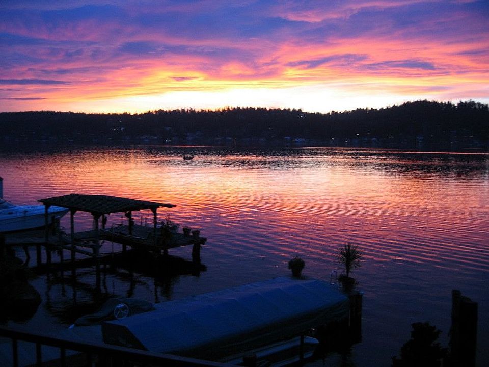 1st image of 5011 Lakehurst Ln