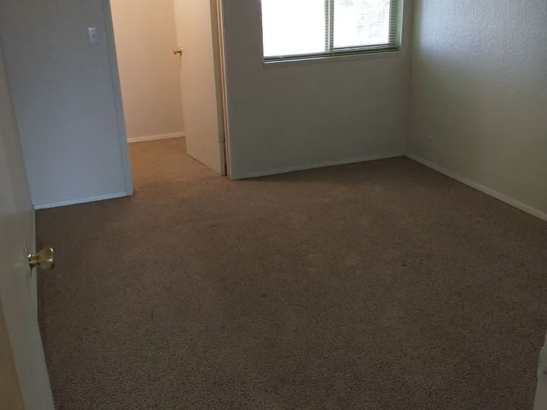 Pepper Tree Village Apartments — Photo 47