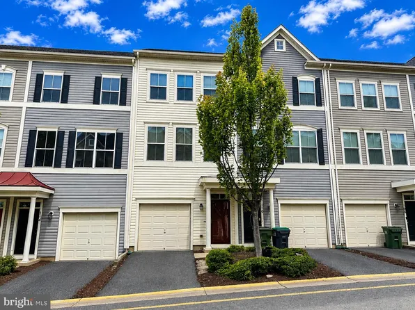 112 Shamrock Dr, Stafford, VA 22556