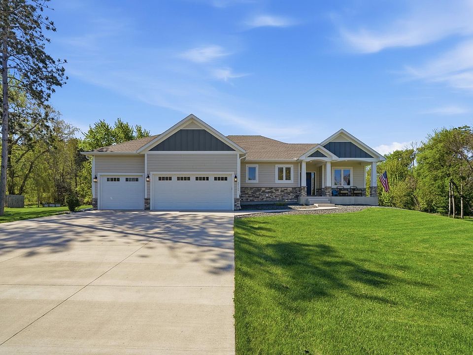 1st image of 25155 Glen Rd