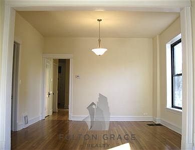 2nd image of 2554 N Spaulding Ave #1
