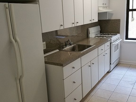 5th image of 4315 45th St APT 3A