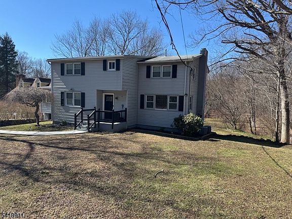 2nd image of 117 Weldon Rd