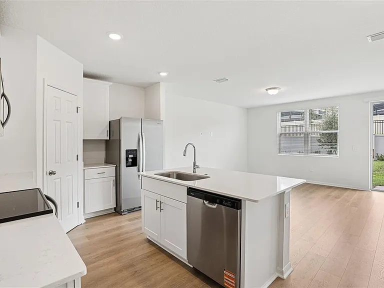 16354 Bird Of Paradise Ave — Photo 10