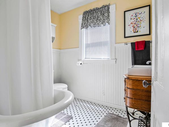 lincoln-nebraska-150305363 picture