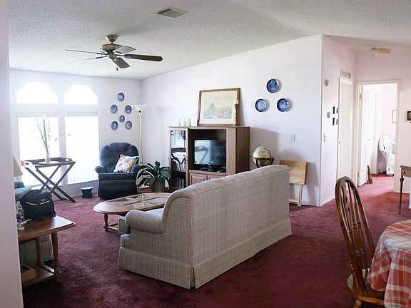 3rd image of 1224 Las Brisas Ln #381
