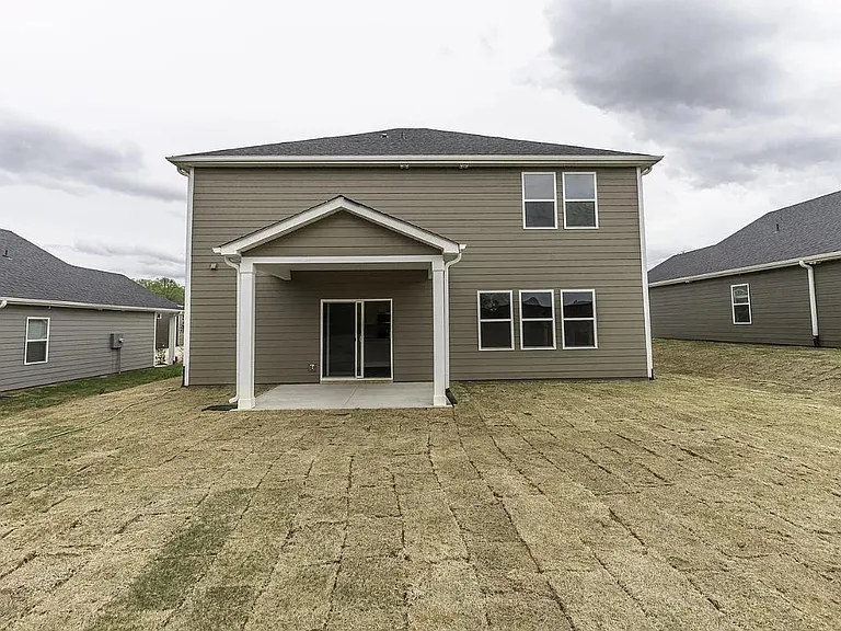 513 Laxton Rd — Photo 7