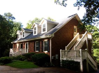 195 Lakeforest Dr, Athens, GA 30607