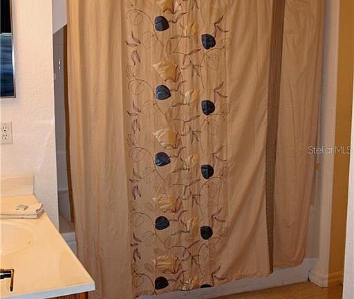 5th image of 4010 Santa Maria Dr APT 103