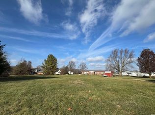 Pauley Ct, Russiaville, IN 46979