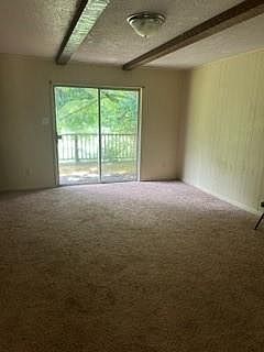 5th image of 5408 Larchmont Dr