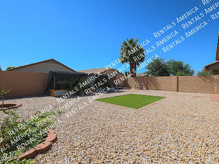 201 W Kona Dr — Photo 29