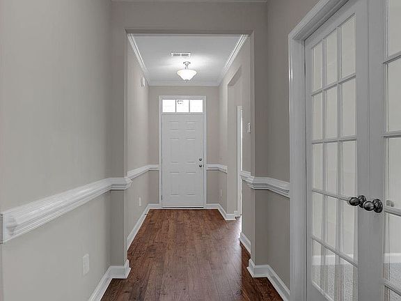 1808 Sapphire Drive-3 Compressed