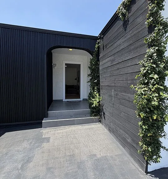 11836 Laurelwood Dr — Photo 12