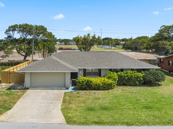 391 E Riviera Blvd, Indialantic, FL 32903