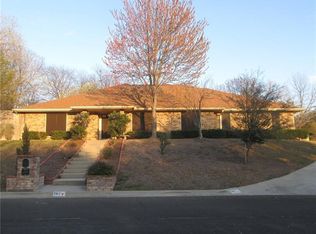 1917 Elk Trl, Harker Heights, TX 76548