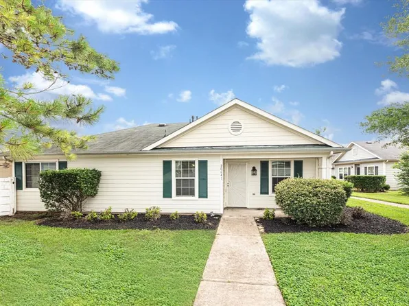 20641 Patriot Park Ln, Katy, TX 77449