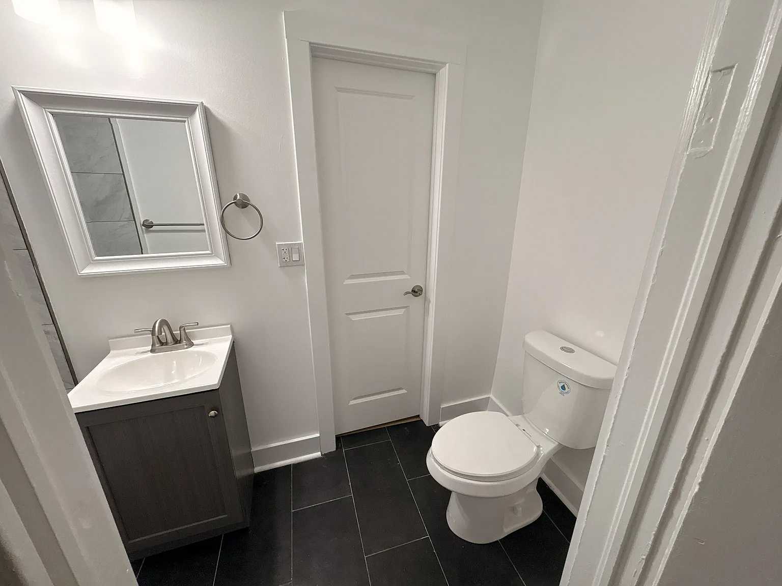 3 bed, 1153 sqft, $1,600 — Photo 3