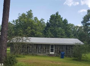 145 Crossley Ln, Brewton, AL 36426