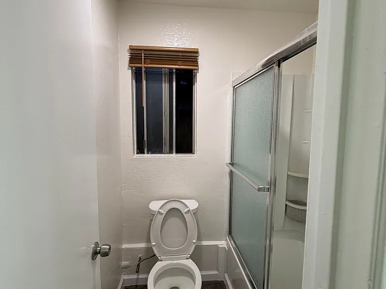 2617 Auburn Ct — Photo 10