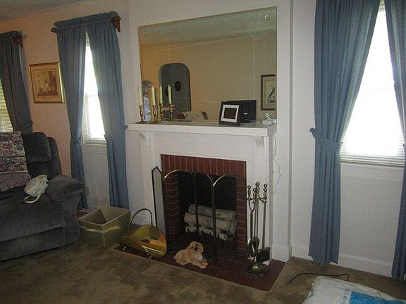 3rd image of 1511 Werner Ave