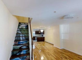 68 Croton Ter, Yonkers, NY 10701