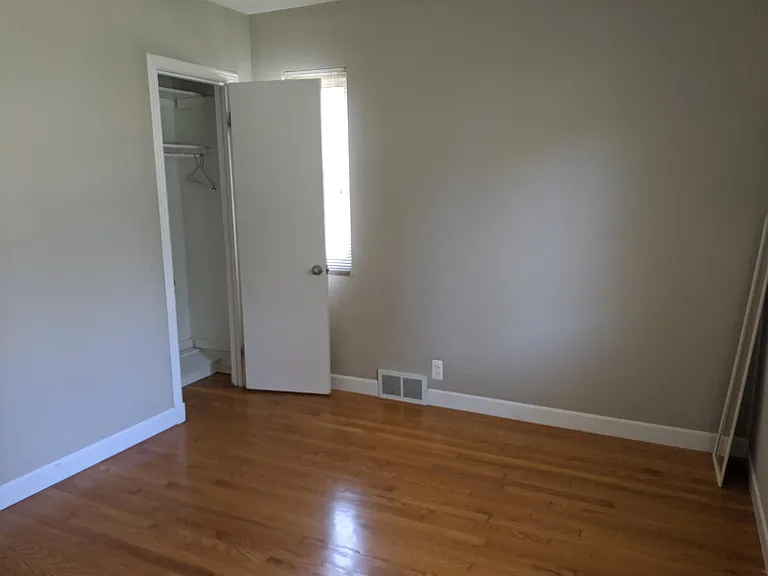628 Neff Rd — Photo 12