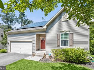 8111 Laurnick Dr, Glen Burnie, MD 21060