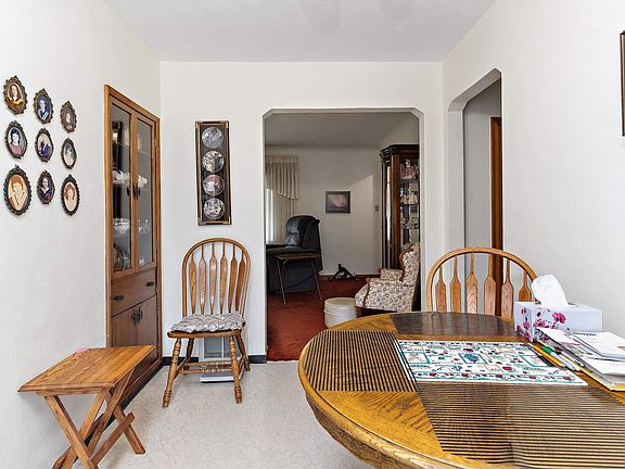 5th image of 11603 Saint Albert Trl NW
