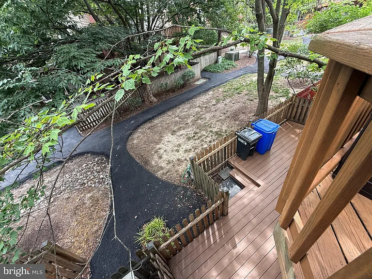 5832 Apsley House Ct — Photo 25