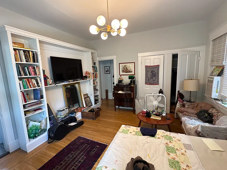 2343 Park Ave #E — Photo 3