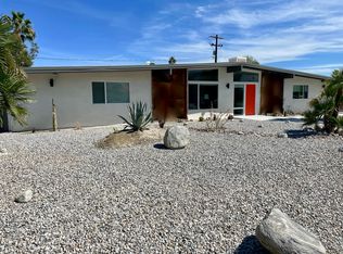 2202 N Magnolia Rd, Palm Springs, CA 92262