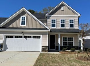 1016 Bellewood Park Dr, Angier, NC 27501