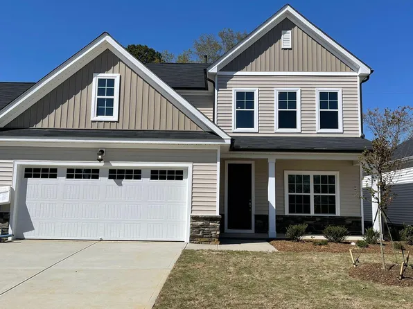 1016 Bellewood Park Dr, Angier, NC 27501