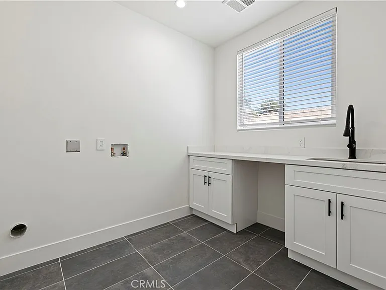15209 Cohasset — Photo 15