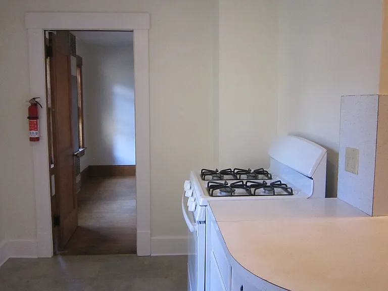 30 Washington St #2F — Photo 17