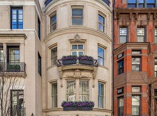 10 E 67th St, New York, NY 10065