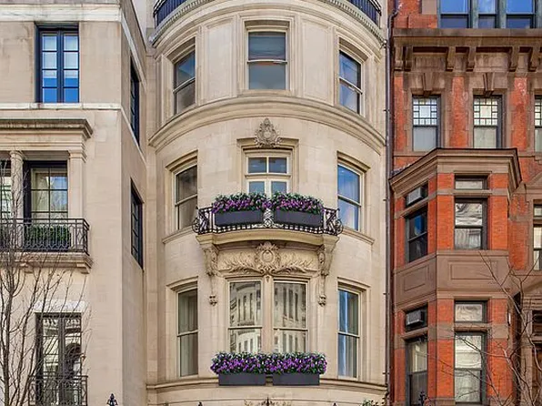 10 E 67th St, New York, NY 10065