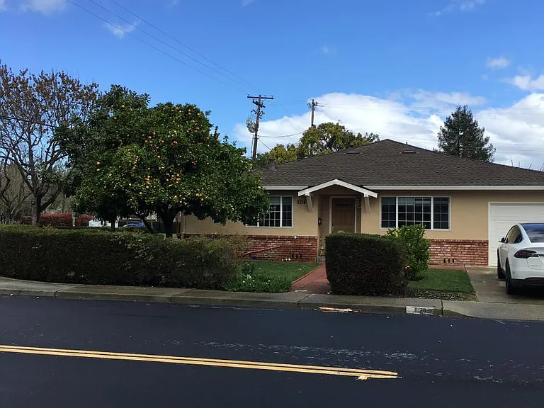 804 Sevely Dr — Photo 26