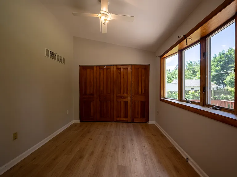 Subet Rd — Photo 16