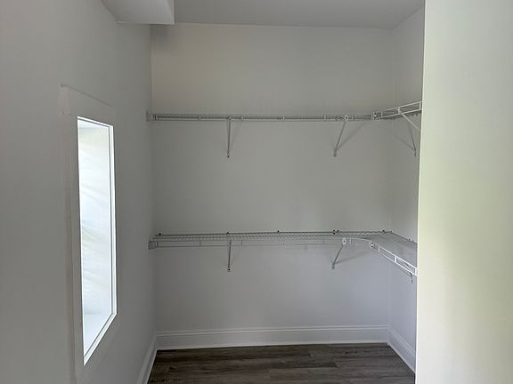 3rd image of 408 Blackford St #A
