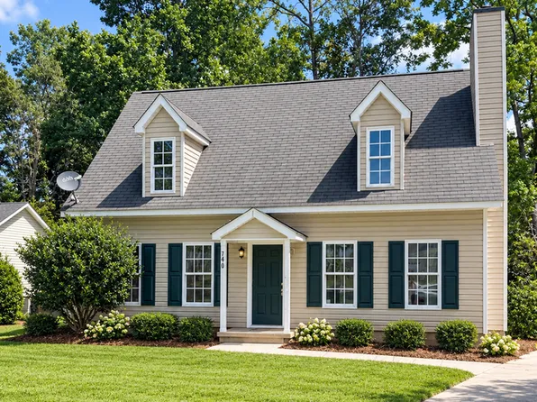 7410 Prindle Lake Dr, Charlotte, NC 28227