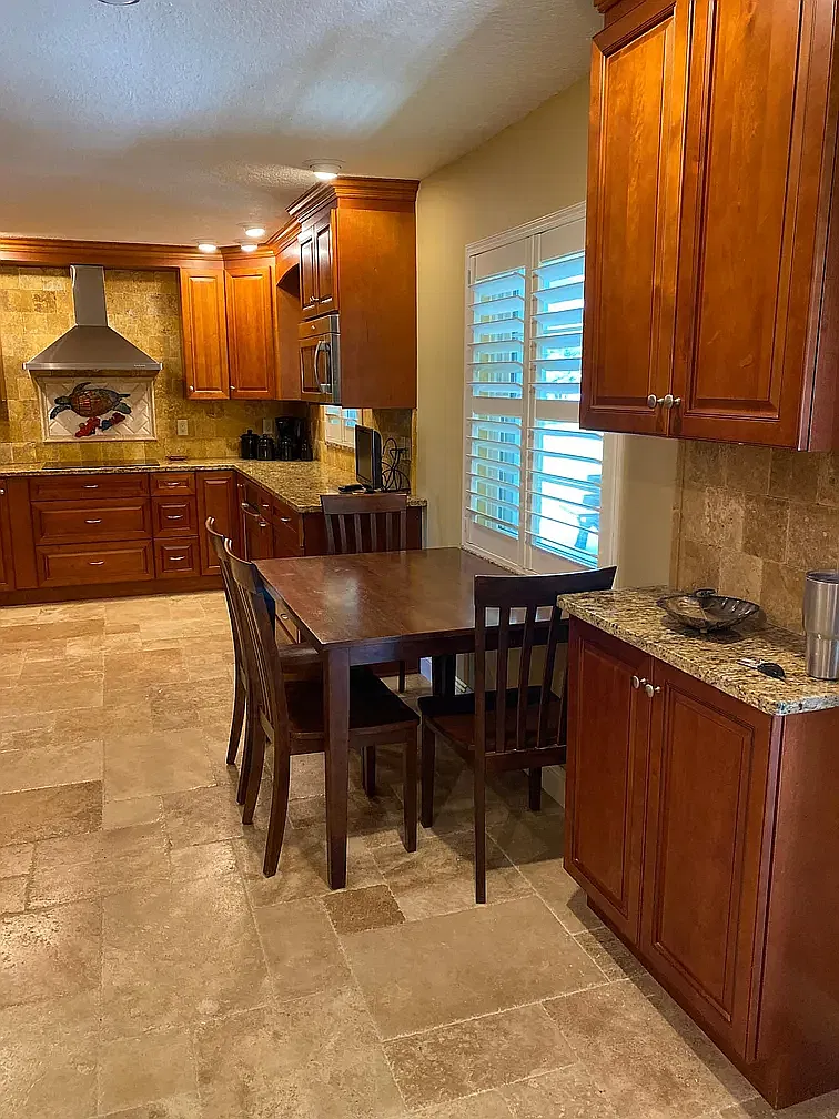 2 bed, 1.5 bath, 950 sqft, $2,150 — Photo 2