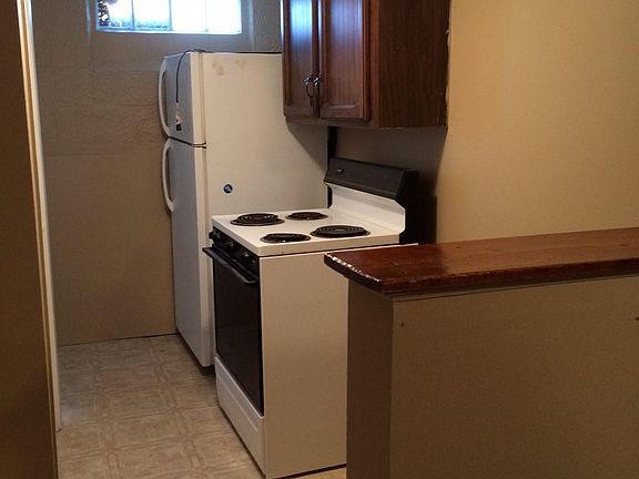 4th image of 713 W 25th St APT B