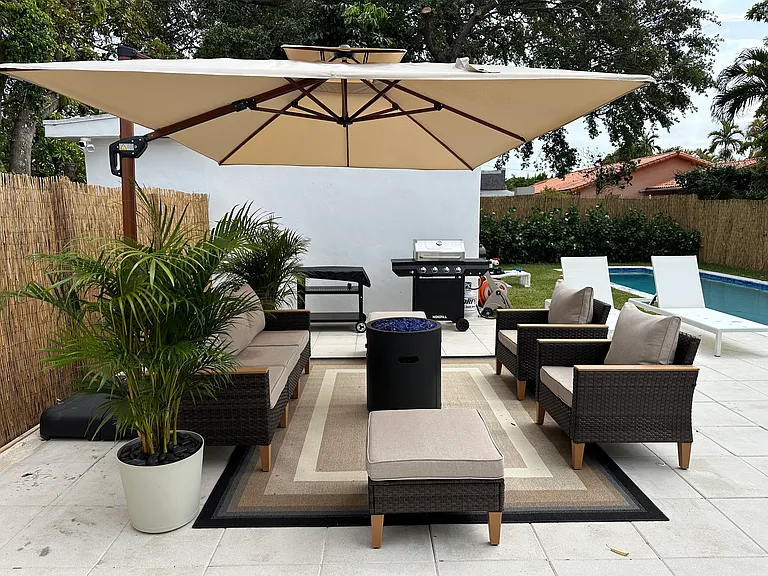 3340 SW 3rd St — Photo 4